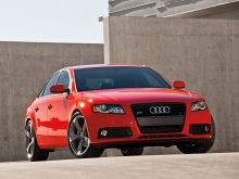 Audi 2.0T Quattro Titanium paket - SAD Verzija 2011 04